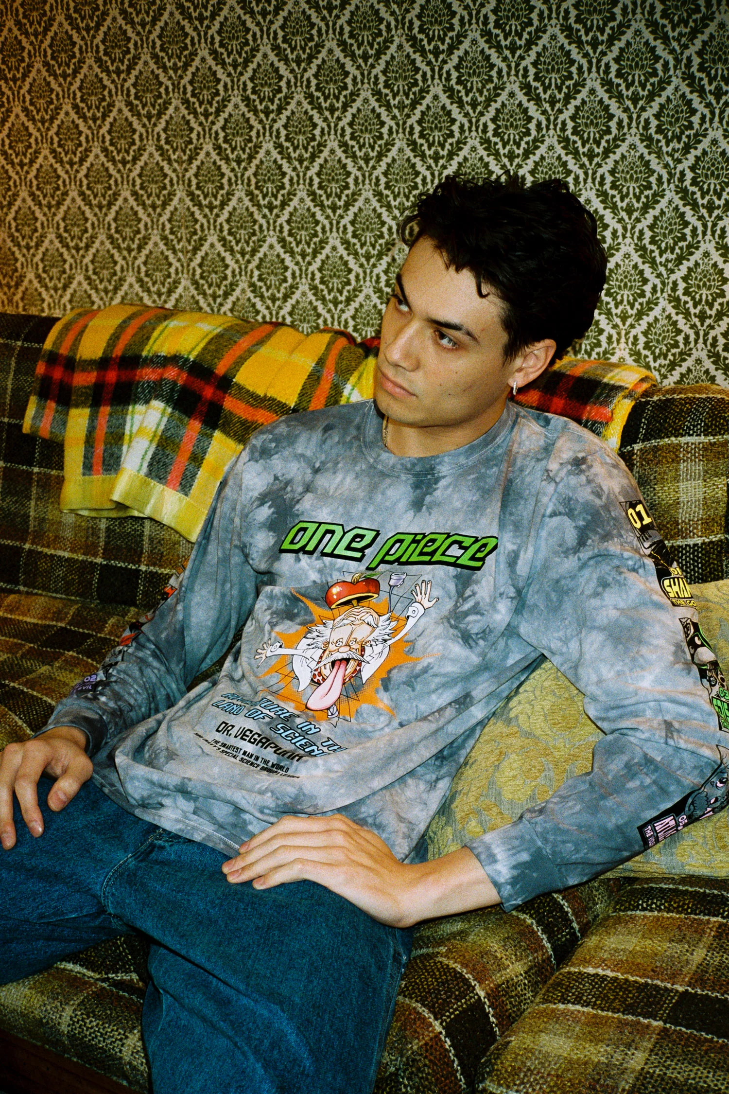 One Piece Vega Punks Mineral Wash LS Tee - Silver Crystal 2 One Piece Vega Punks Mineral Wash LS Tee - Silver Crystal