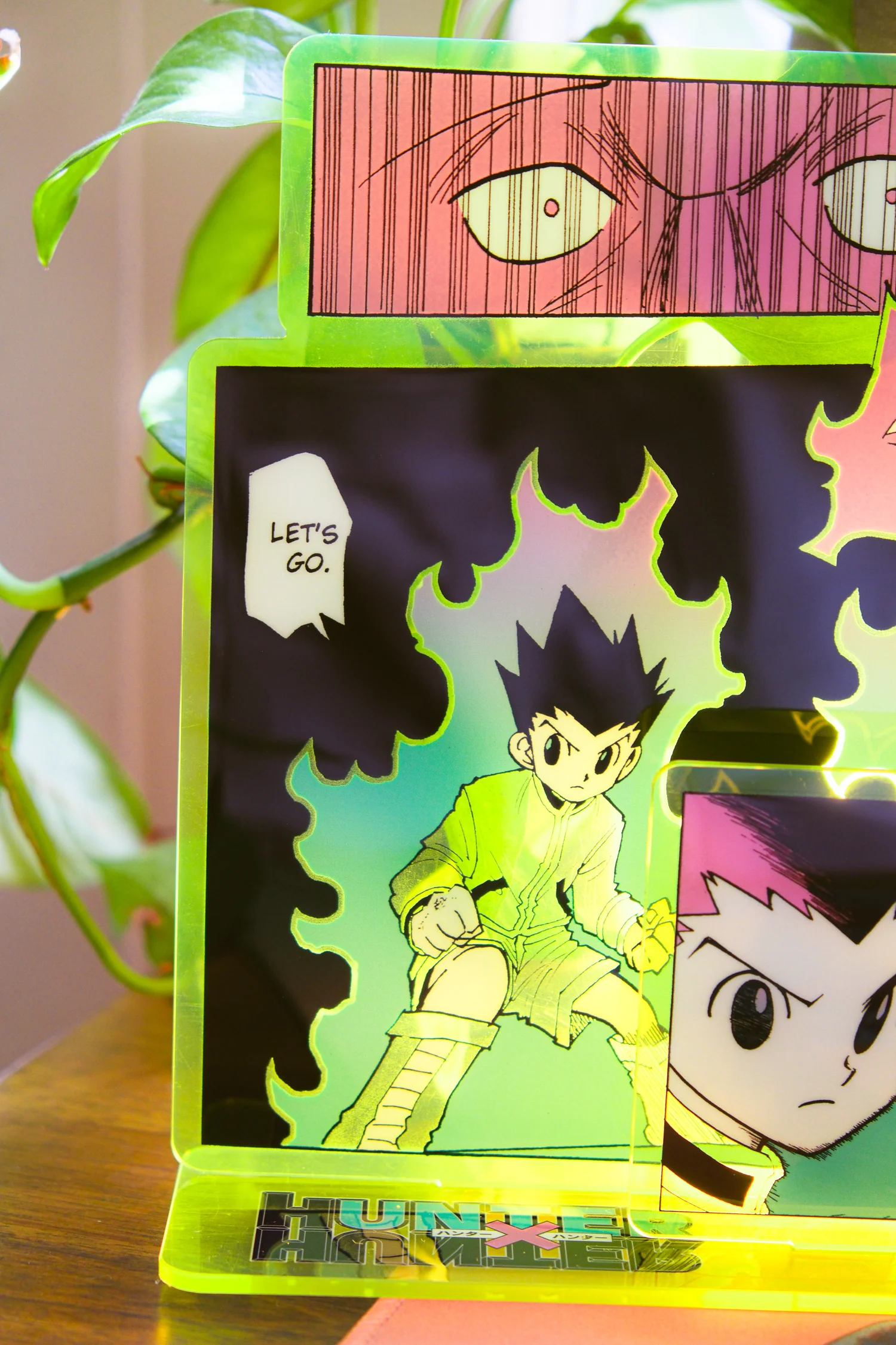 Hunter x Hunter Phantom Escape XL Acrylic Stand - Green 2 Hunter x Hunter Phantom Escape XL Acrylic Stand - Green